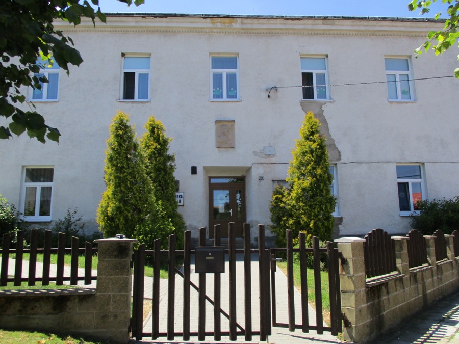 Mateřská škola před opravou